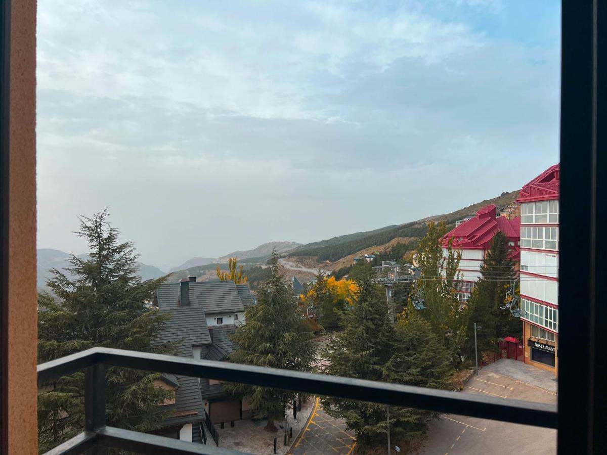 Apartamentos A Vivir Sierra Nevada 3000 エクステリア 写真
